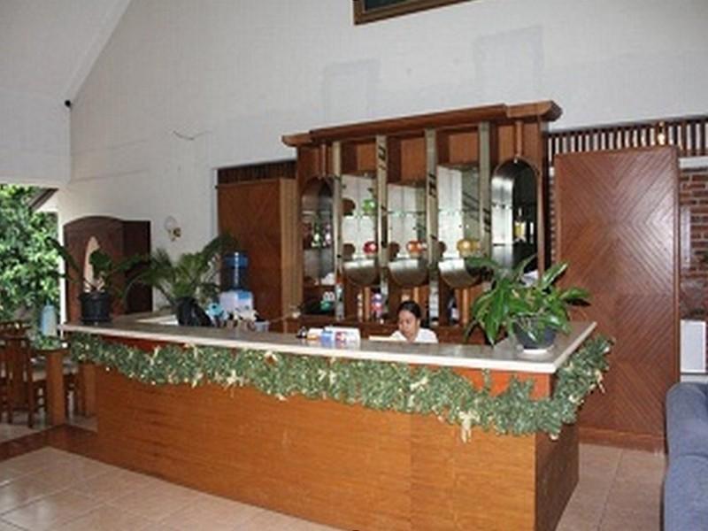Edelweis Hotel Bandung Exteriör bild